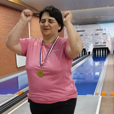 1Peška