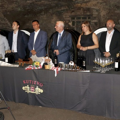 1žice-vino