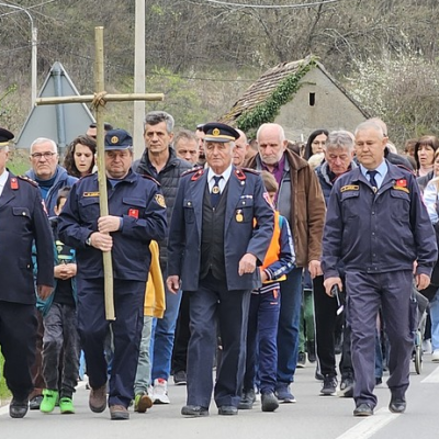 1Buk-križni put