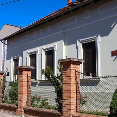Centar