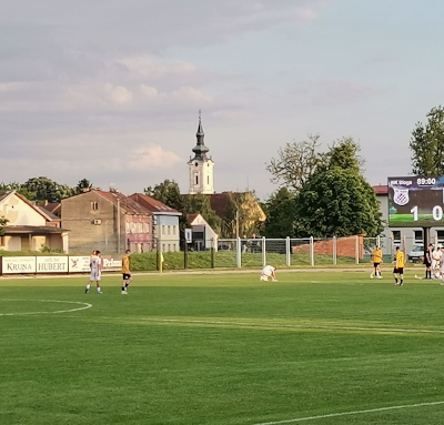 0Slavija