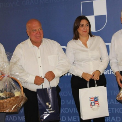 1Metković