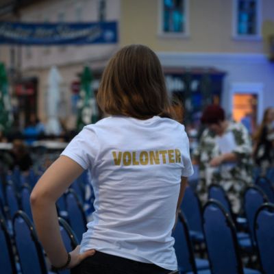 1volonteri