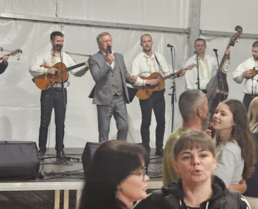 1Čaglin-nasllovnica